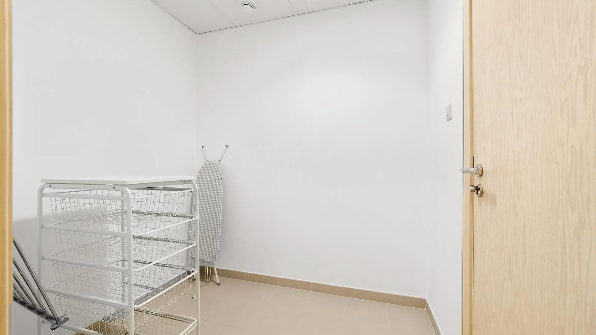 2 Bedroom With Direct Free Beach Access - Al Bateen Towers دبي